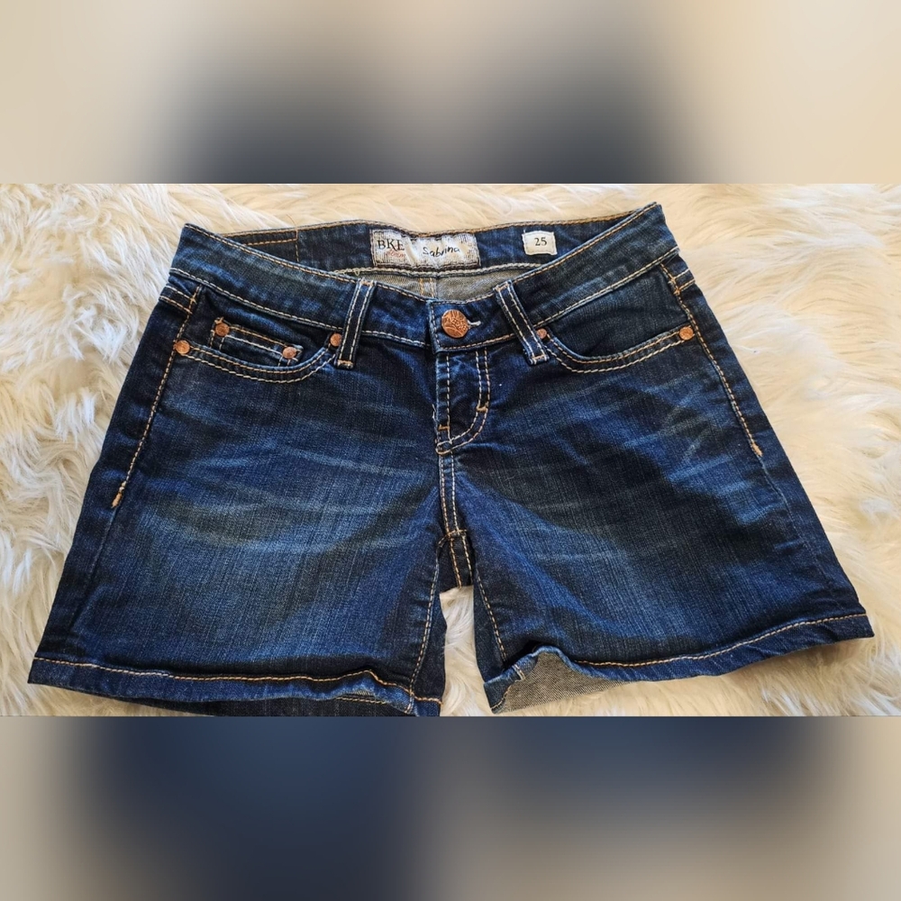BKE Sabrina Shorts
